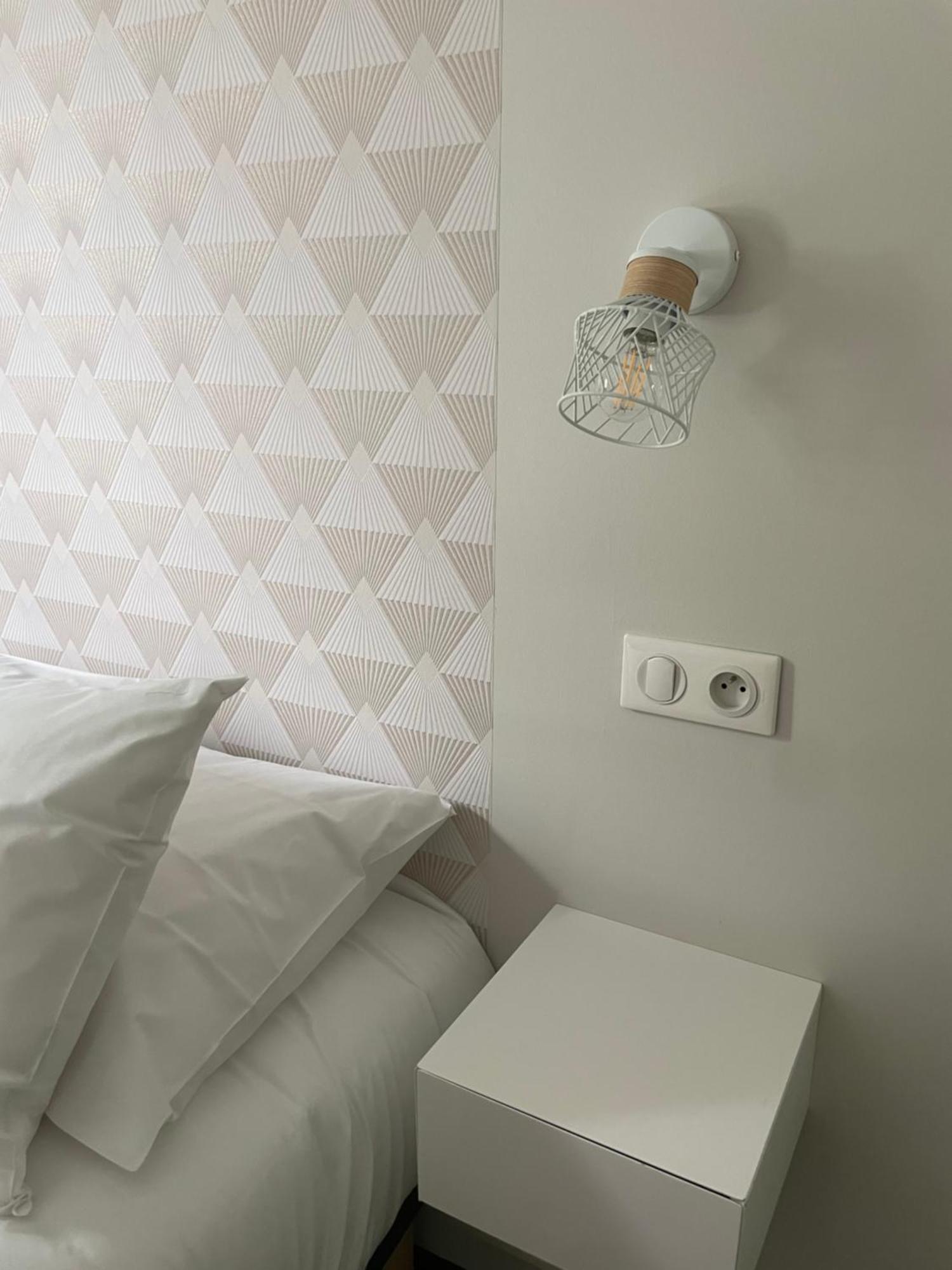 Ducey Appart'Hotel - Les Rivieres Ngoại thất bức ảnh
